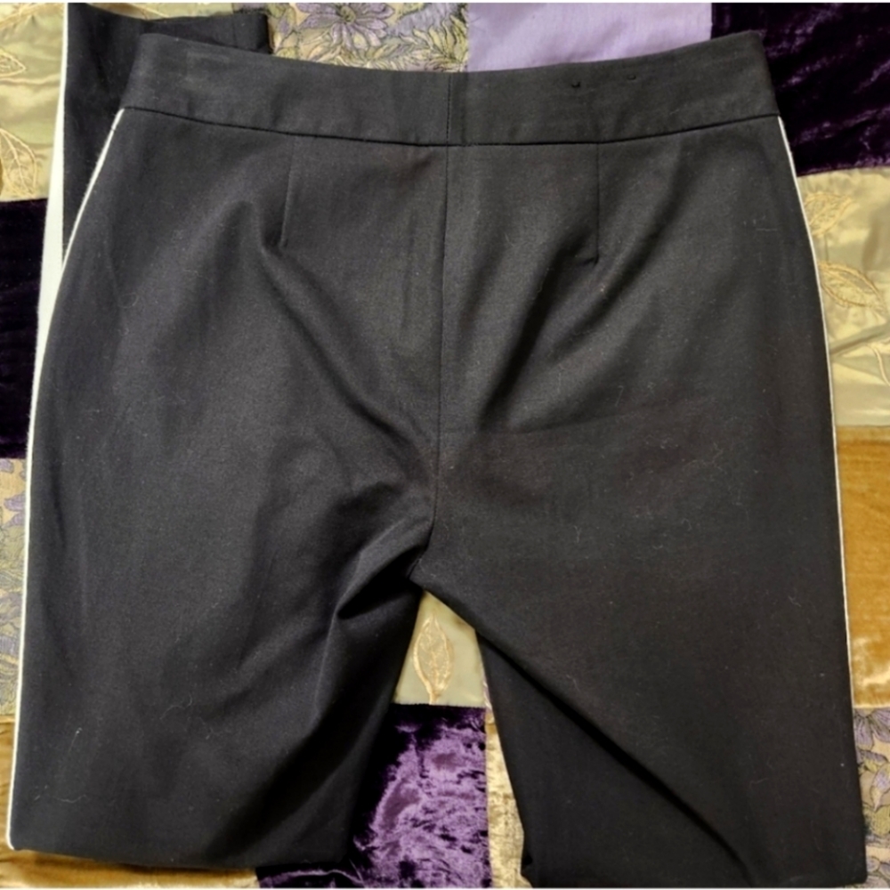 Crown & lvy Crop Pants - Picture 3 of 10